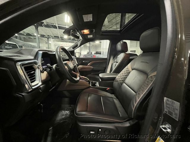 2023 GMC Canyon 4WD Crew Cab Denali (C15722)