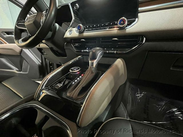 2023 GMC Canyon 4WD Crew Cab Denali (C15722)