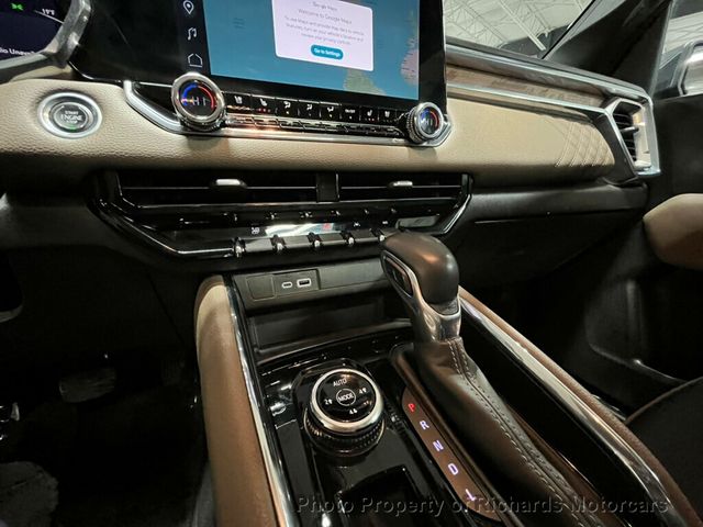 2023 GMC Canyon 4WD Crew Cab Denali (C15722)