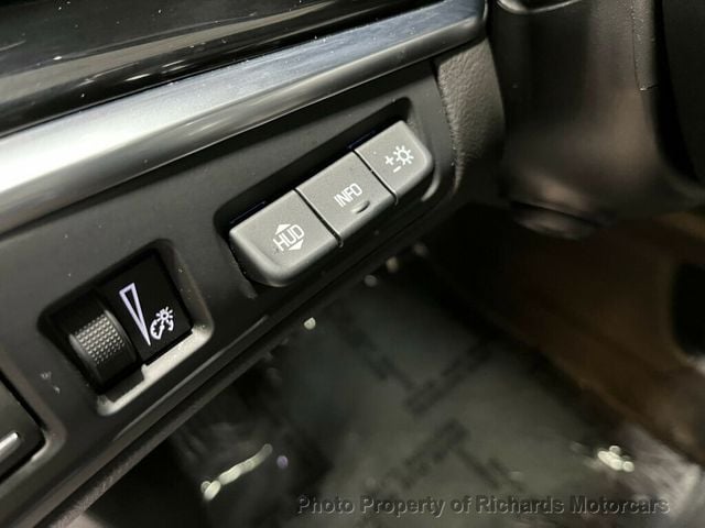 2024 Cadillac XT6 AWD 4dr Sport (C15749)