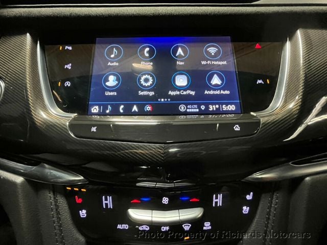 2024 Cadillac XT6 AWD 4dr Sport (C15749)