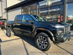 2023 GMC Canyon 4WD Crew Cab AT4 (C15750)