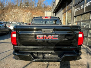 2023 GMC Canyon 4WD Crew Cab AT4 (C15750)