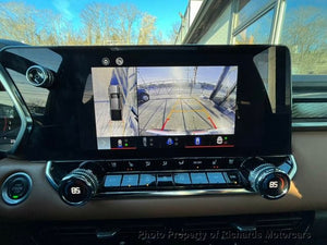2023 GMC Canyon 4WD Crew Cab AT4 (C15750)