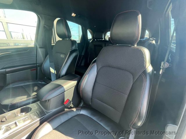 2024 Ford Escape ST-Line AWD (C15768)