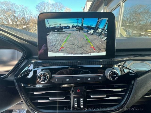 2024 Ford Escape ST-Line AWD (C15768)
