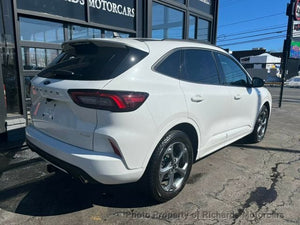 2024 Ford Escape ST-Line AWD (C15768)