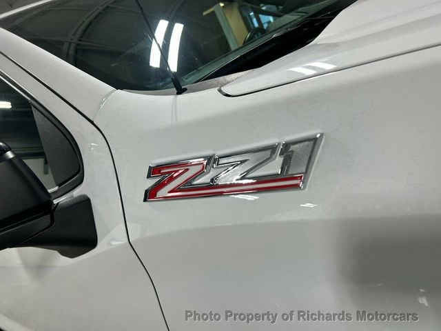 2022 Chevrolet Silverado 1500 4WD Crew Cab 157" RST (C15759)