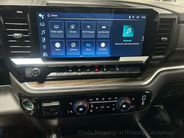 2022 Chevrolet Silverado 1500 4WD Crew Cab 157" RST (C15759)