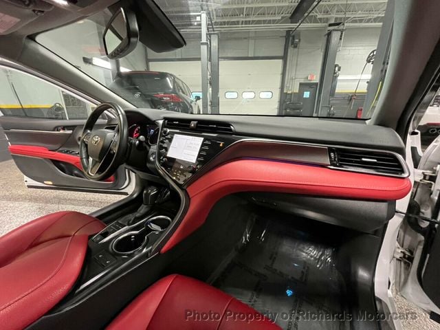 2020 Toyota Camry XSE Automatic (C15589)