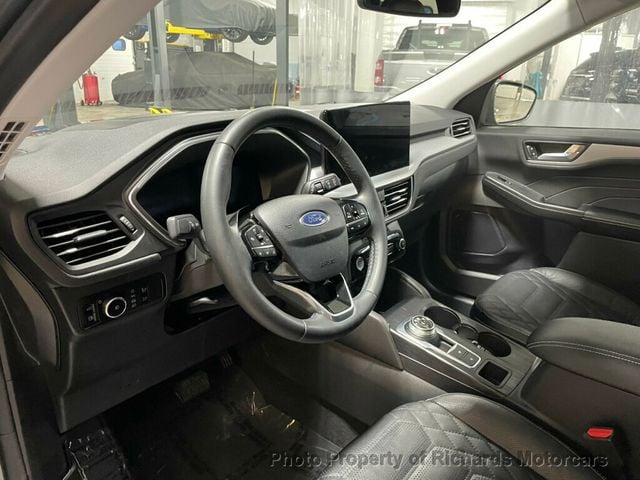 2024 Ford Escape Platinum AWD (C15743)