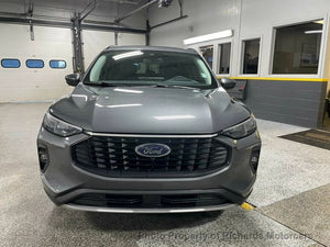 2024 Ford Escape Platinum AWD (C15743)