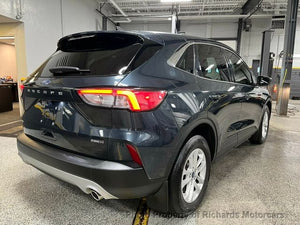 2022 Ford Escape SE Hybrid AWD (C15752)