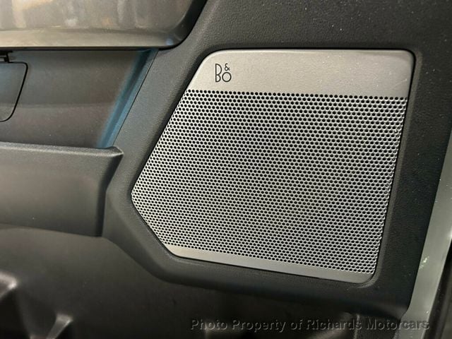 2023 Ford F-150 LARIAT 4WD SuperCrew 5.5' Box (C15811)