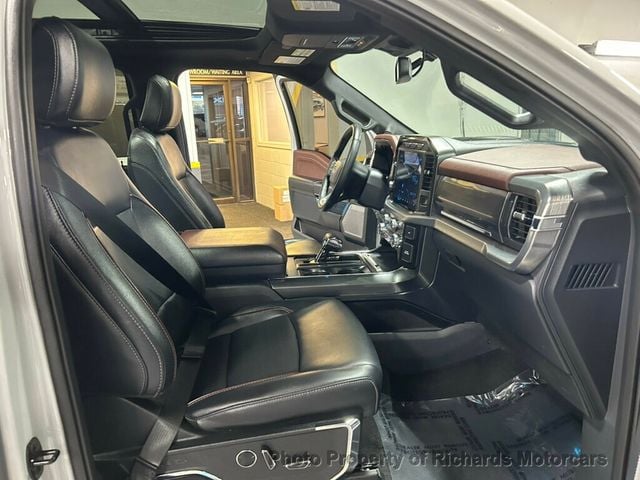 2023 Ford F-150 LARIAT 4WD SuperCrew 5.5' Box (C15811)