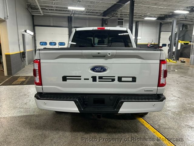 2023 Ford F-150 LARIAT 4WD SuperCrew 5.5' Box (C15811)