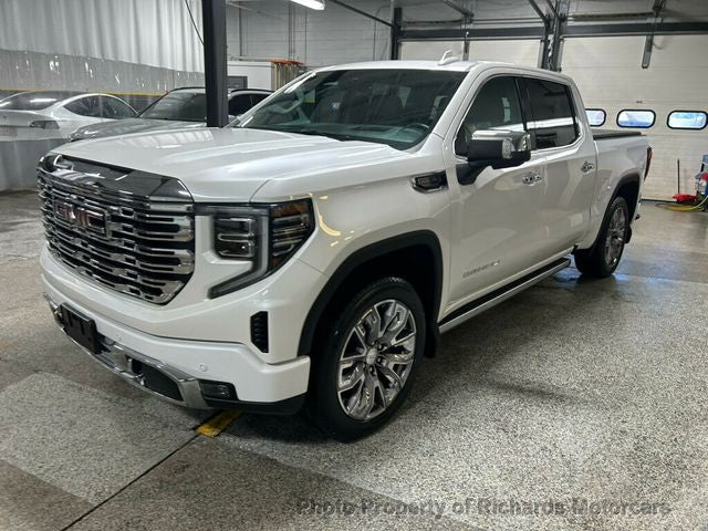 2023 GMC Sierra 1500 4WD Crew Cab 147" Denali (C15712)