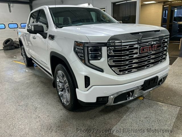 2023 GMC Sierra 1500 4WD Crew Cab 147" Denali (C15712)