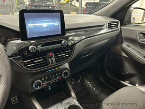 2023 Ford Escape ST-Line AWD (C15739)