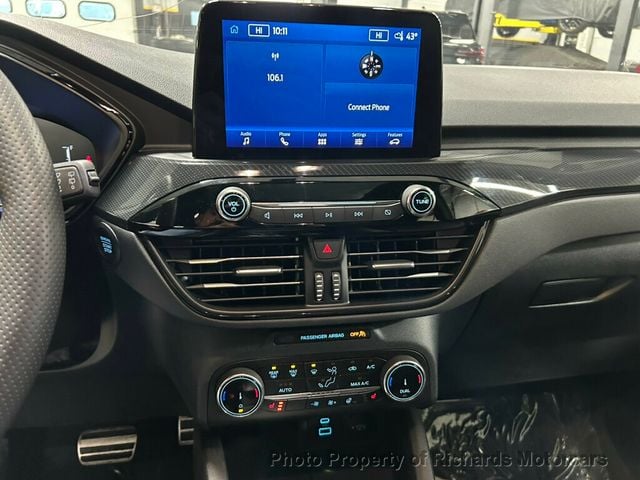 2023 Ford Escape ST-Line AWD (C15739)