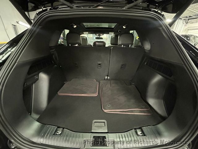 2023 Ford Escape ST-Line AWD (C15739)