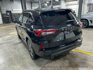 2023 Ford Escape ST-Line AWD (C15739)