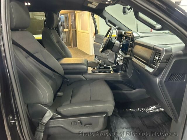 2024 Ford F-150 XLT 4WD SuperCrew 5.5' Box (C15745)