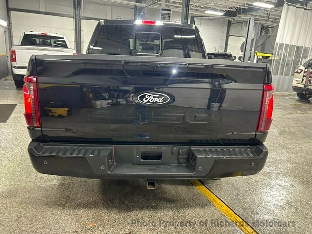 2024 Ford F-150 XLT 4WD SuperCrew 5.5' Box (C15745)