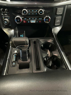 2023 Ford F-150 XLT 4WD SuperCrew 5.5' Box (C15727)