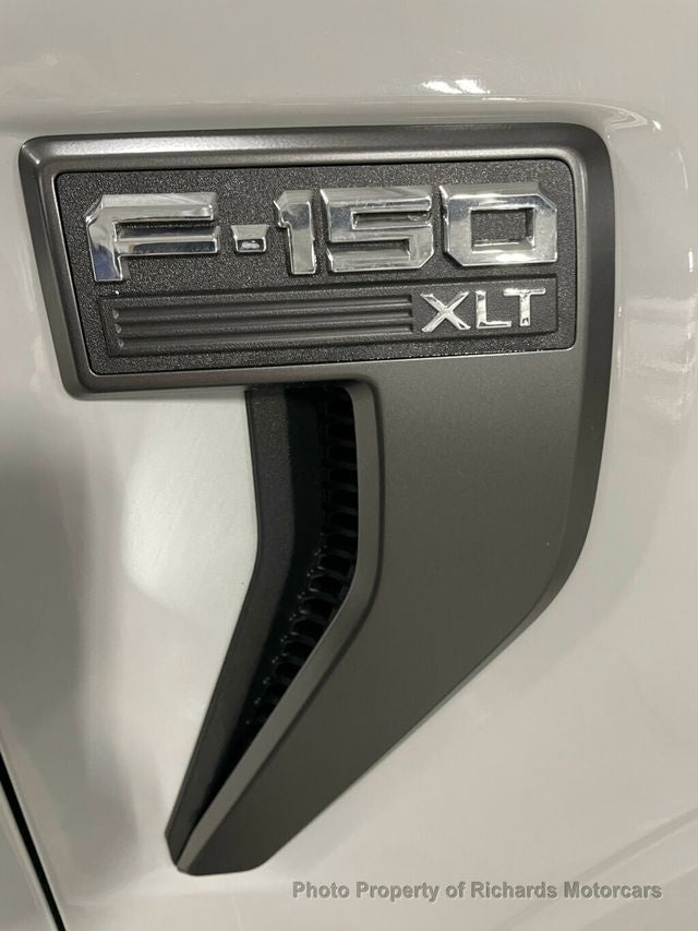 2023 Ford F-150 XLT 4WD SuperCrew 5.5' Box (C15727)