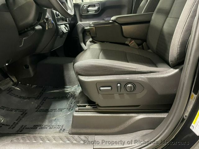 2022 Chevrolet Silverado 1500 LTD 4WD Crew Cab 157" Custom Trail Boss (C15729)