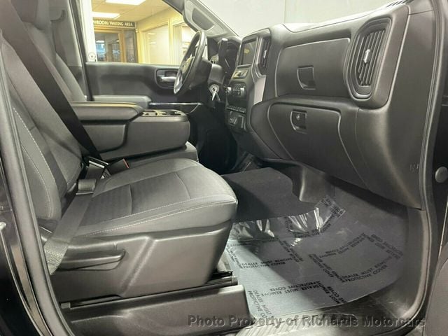 2022 Chevrolet Silverado 1500 LTD 4WD Crew Cab 157" Custom Trail Boss (C15729)