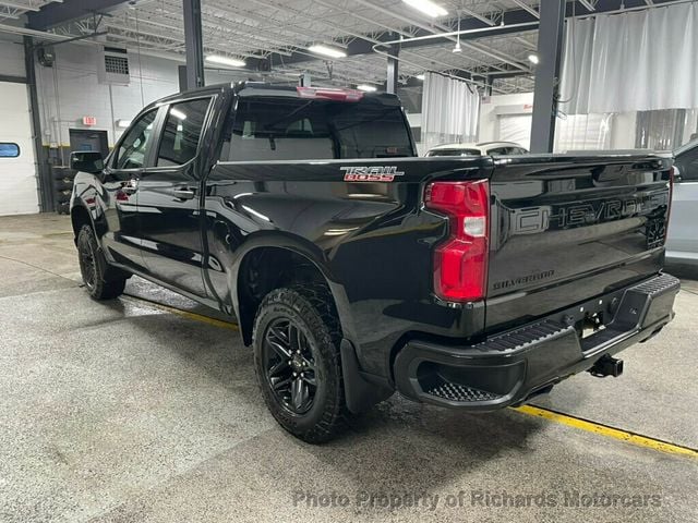2022 Chevrolet Silverado 1500 LTD 4WD Crew Cab 157" Custom Trail Boss (C15729)