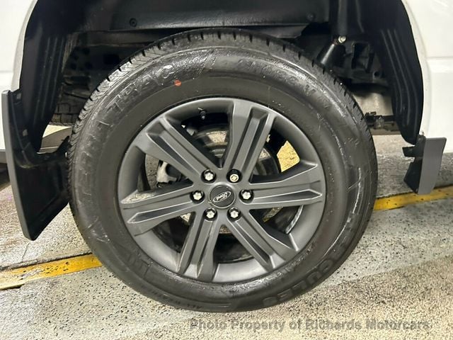 2023 Ford F-150 XLT 4WD SuperCrew 5.5' Box (C15728)