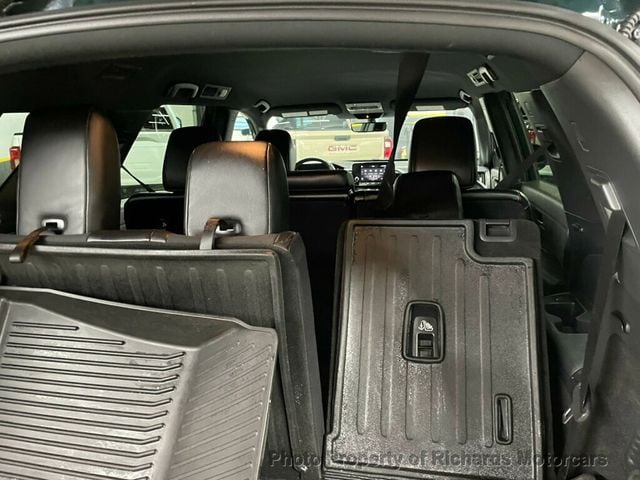 2024 Nissan Pathfinder Rock Creek 4WD (C15744)