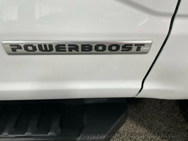 2023 Ford F-150 LARIAT 4WD SuperCrew 5.5' Box (C15781)