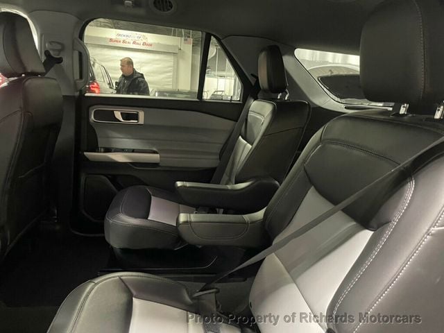 2024 Ford Explorer XLT 4WD (C15721)