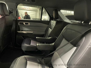 2024 Ford Explorer XLT 4WD (C15721)