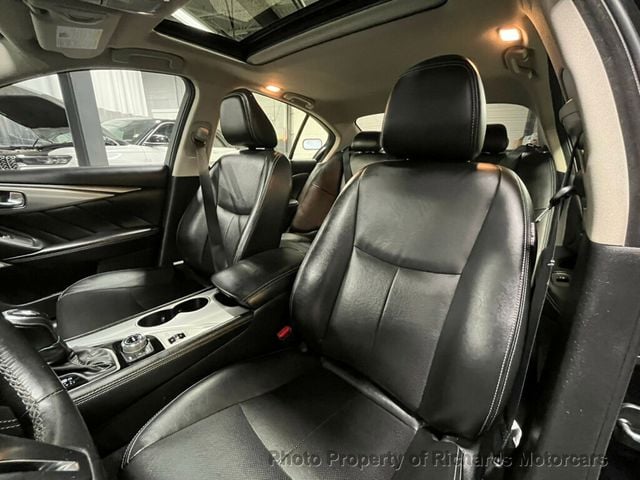 2022 INFINITI Q50 LUXE AWD (C15701)