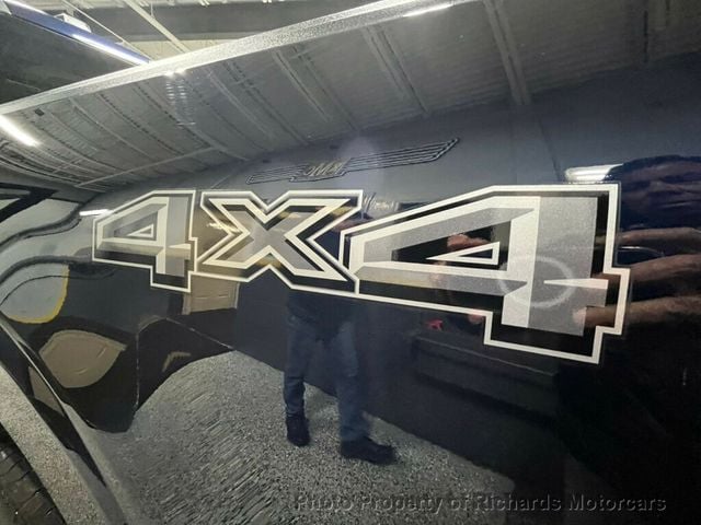 2024 Ford F-150 XLT 4WD SuperCrew 5.5' Box (C15795)