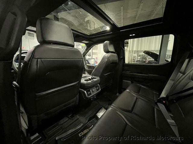 2024 Ford F-150 XLT 4WD SuperCrew 5.5' Box (C15795)