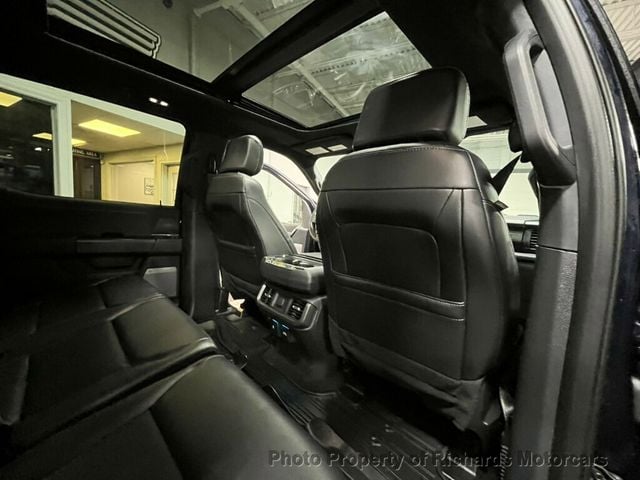 2024 Ford F-150 XLT 4WD SuperCrew 5.5' Box (C15795)