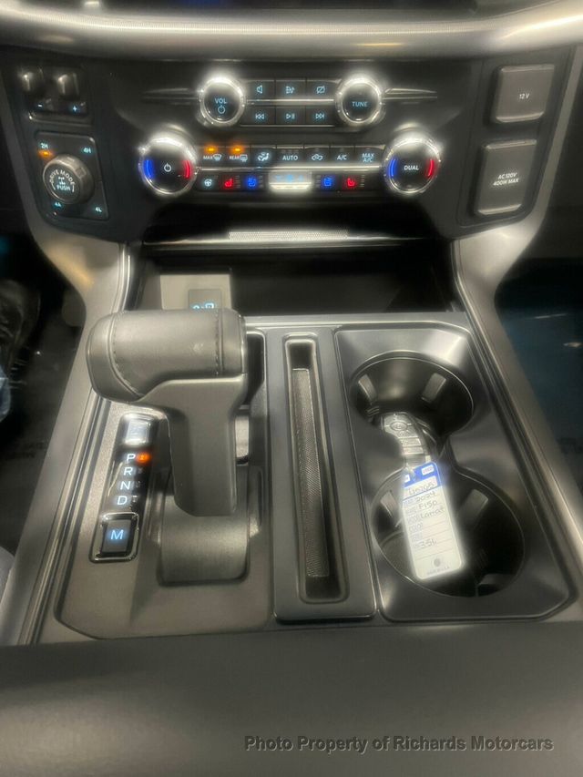 2024 Ford F-150 LARIAT 4WD SuperCrew 5.5' Box (C15794)