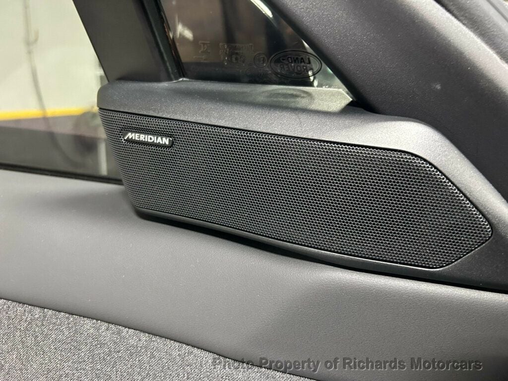 2023 Land Rover Range Rover Sport P400 SE Dynamic (C15602A) - Image 18
