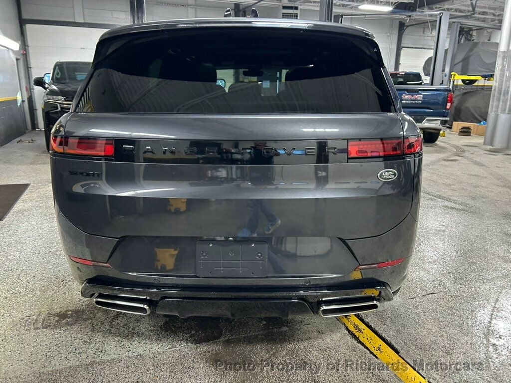 2023 Land Rover Range Rover Sport P400 SE Dynamic (C15602A) - Image 4