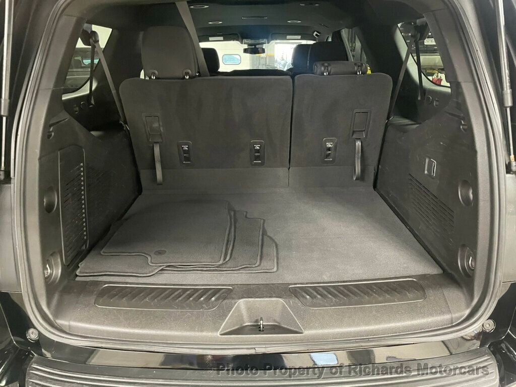 2023 Chevrolet Suburban 4WD 4dr LS (C15843) - Image 15
