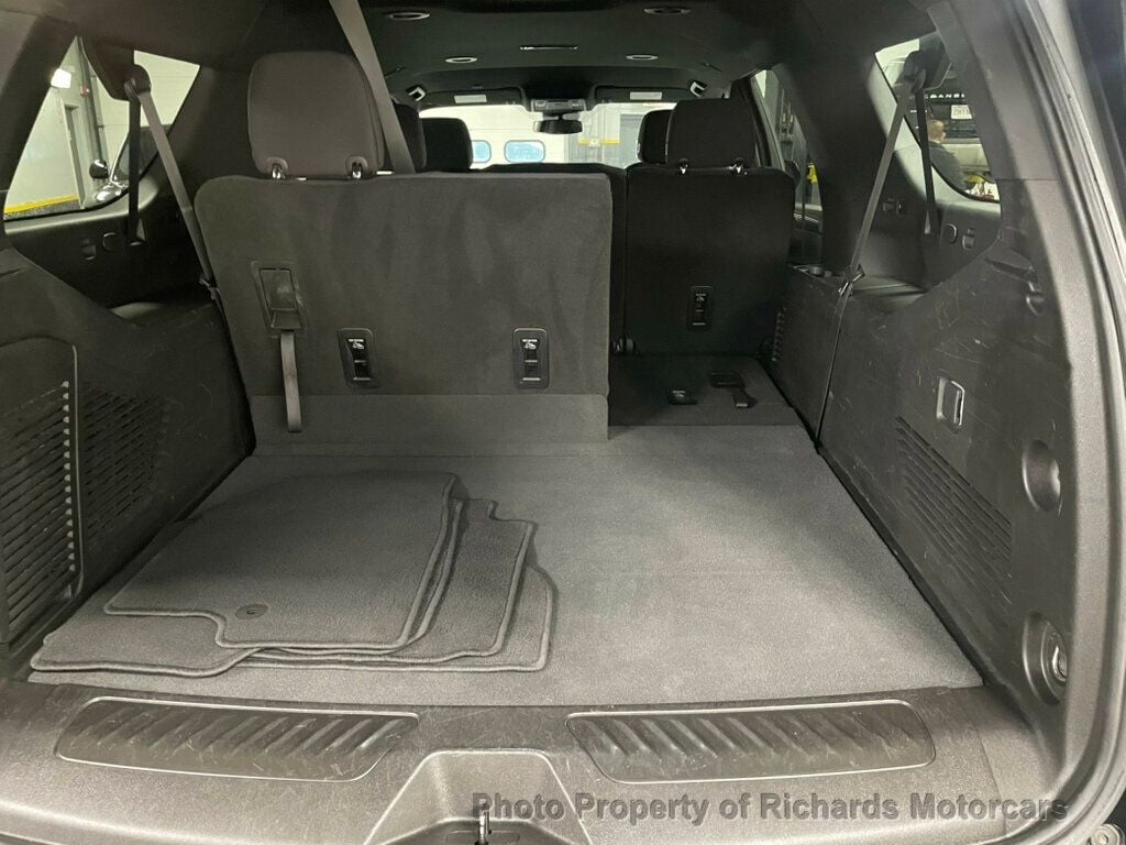 2023 Chevrolet Suburban 4WD 4dr LS (C15843) - Image 16