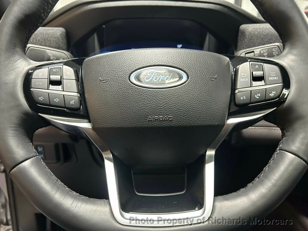 2025 Ford Explorer Platinum 4WD (C15786) - Image 16