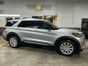 2025 Ford Explorer Platinum 4WD (C15786)