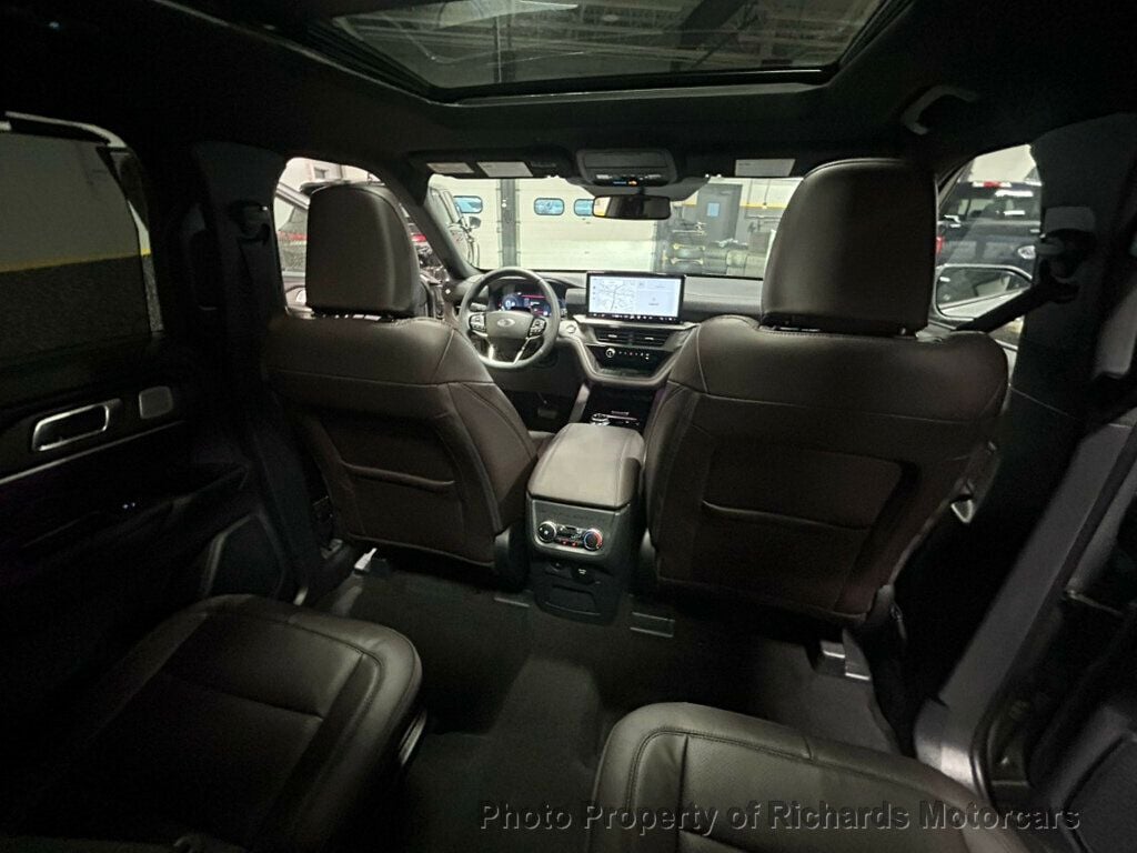 2025 Ford Explorer Platinum 4WD (C15786) - Image 26